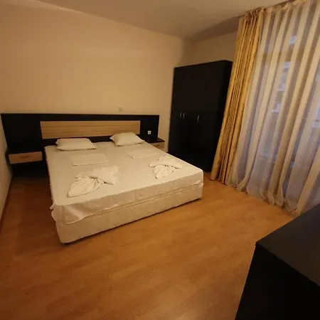 Apartment Eden - Menada *