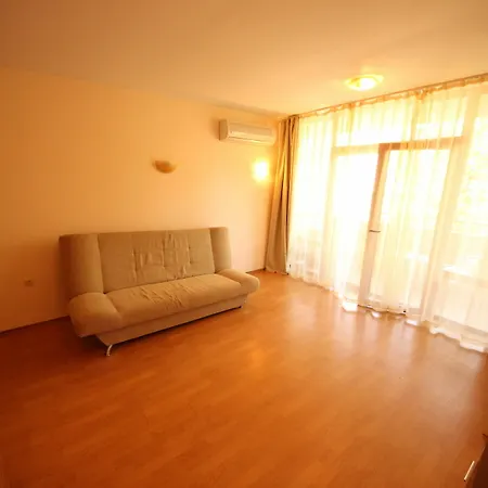 Apartment Eden - Menada