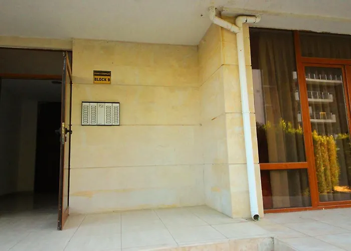 Apartment Eden - Menada