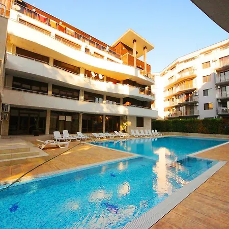 Апартаменти Eden - Menada *