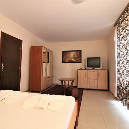 Eden - Menada Апартаменти